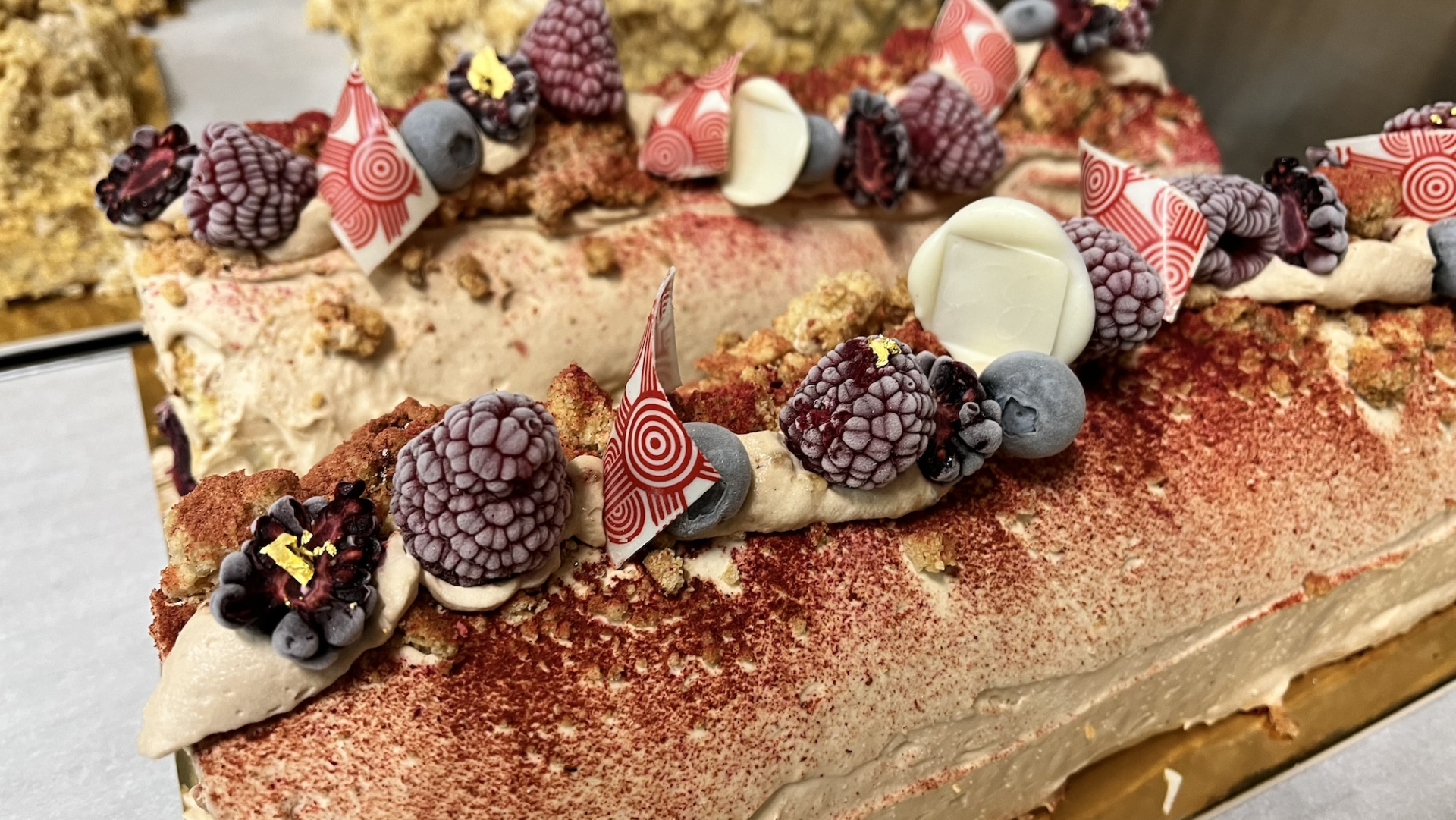 cropped-Buche-fruits-rouges.png